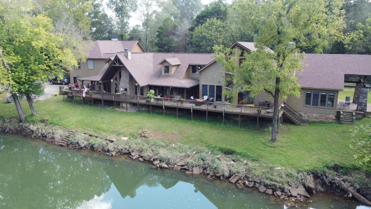 River Wellness Lodge Kingston ภายนอก รูปภาพ